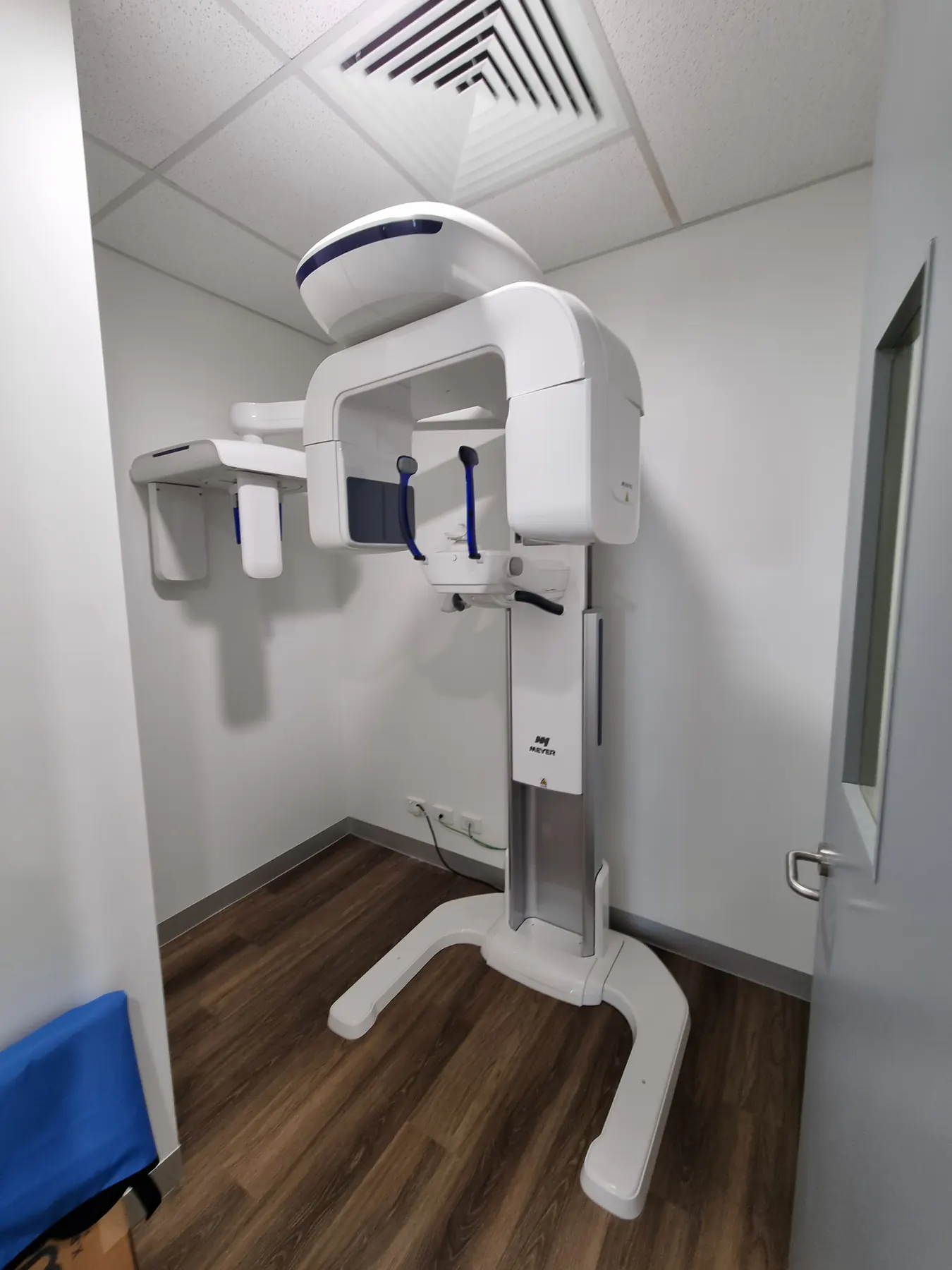Digital imaging equipment at the Blackwood clinic